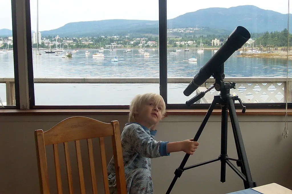 101 Fun Activities to Do with Kids at Home: Take Up Astronomy