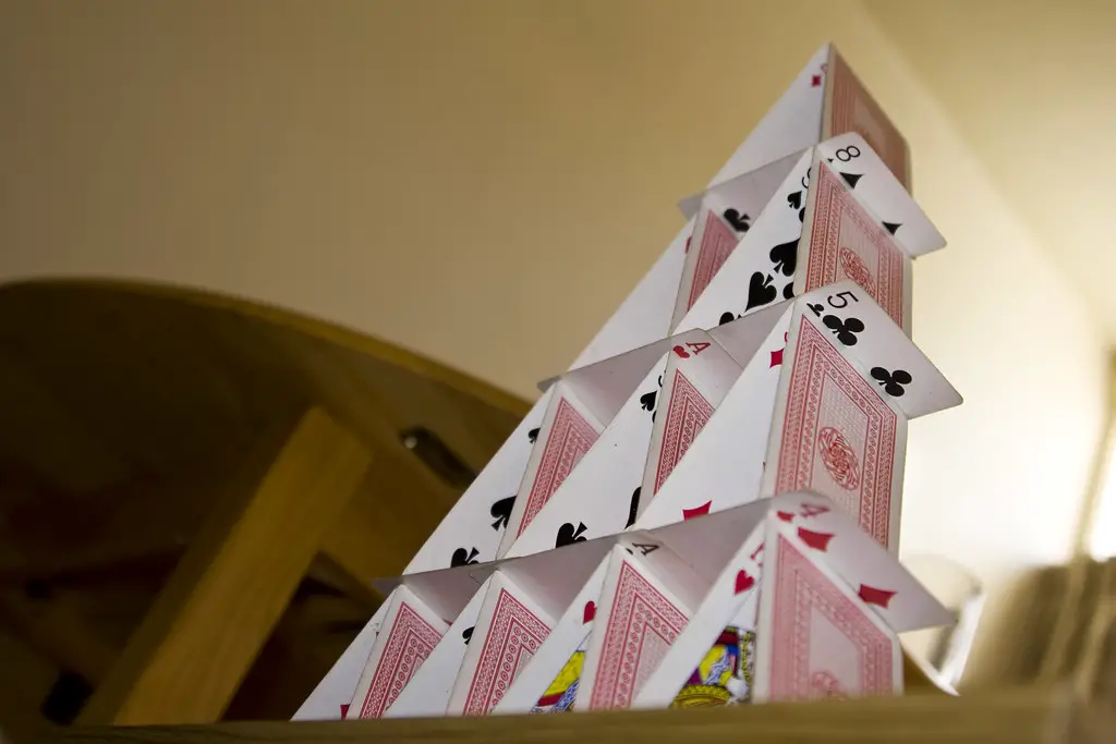 101 Fun Activities to Do with Kids at Home: Have a House of Cards Competition