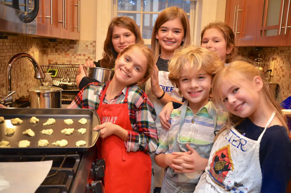 101 Fun Activities to Do with Kids at Home: Experiment with Cookie Recipes