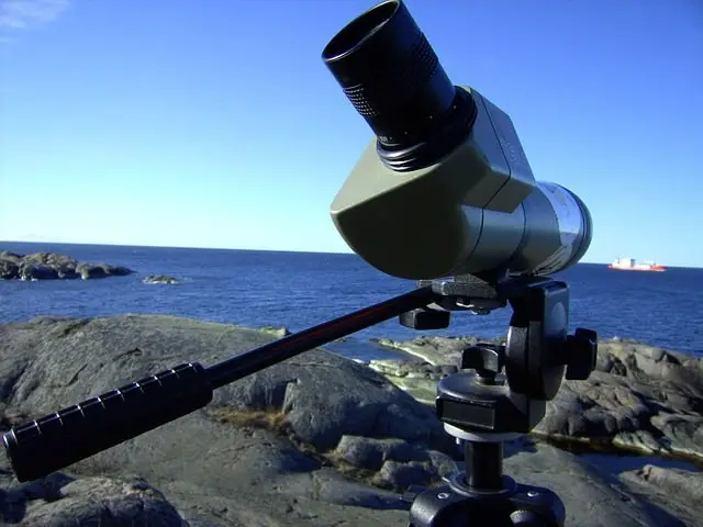 Telescope for observation over the sea
