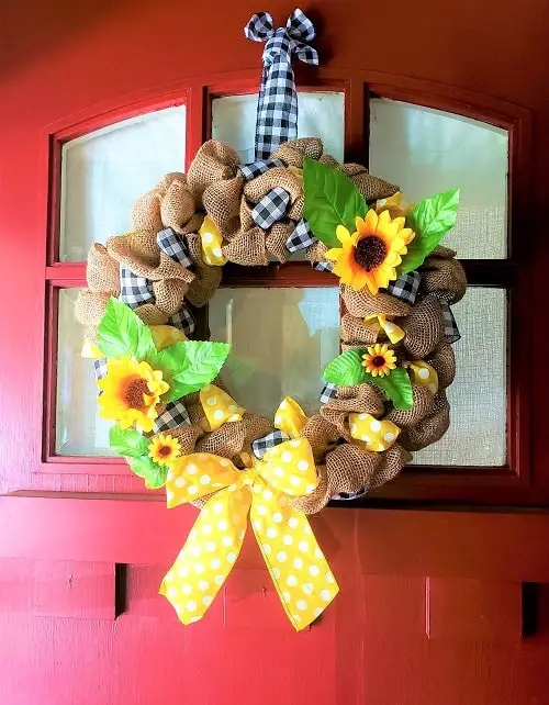 DIY ribbon wreath